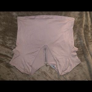 Charlotte Russe V neck crop top